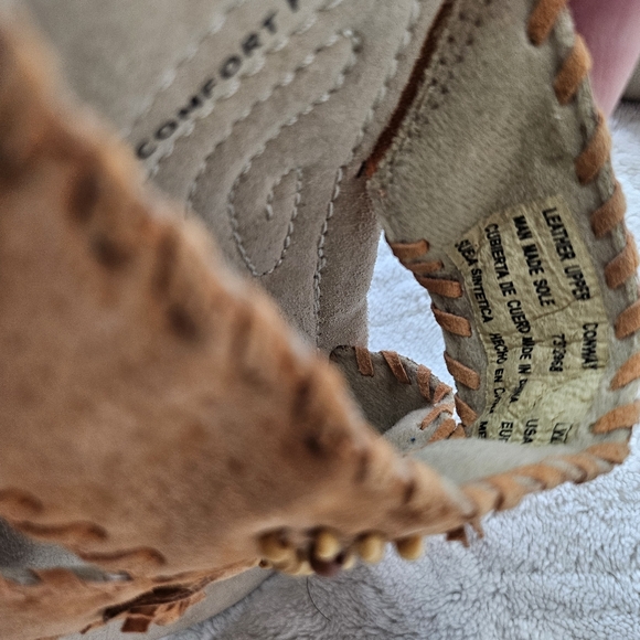 Earth Shoe 7W Conway Amber Tan Suede Beaded Boho Slide Sandals - Picture 6 of 10